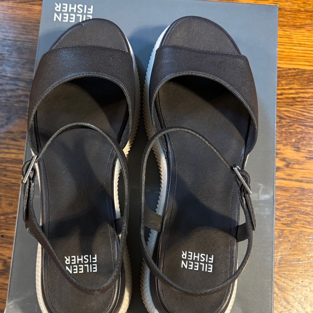 Eileen Fisher Black Ario wedge sport sandals size 8 new in box - Picture 4 of 6